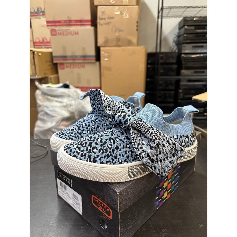 Bernie Mev spark serenity steel blue wild dots cream crystal size 36 / us 5